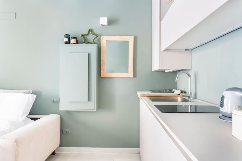 Bergamo Center Suite Mia - Modern & Green + Wifi エクステリア 写真