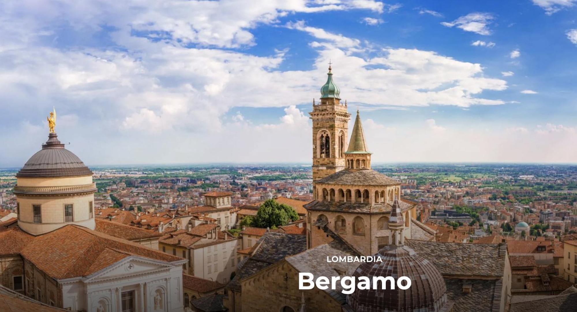 Bergamo Center Suite Mia - Modern & Green + Wifi エクステリア 写真